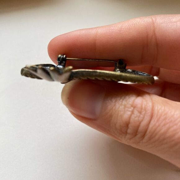 Vintage Retro Pink Hat with Flowers Brooch Pin - Picture 6 of 7